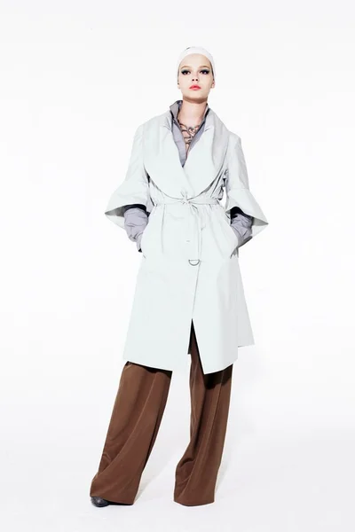 Look 18